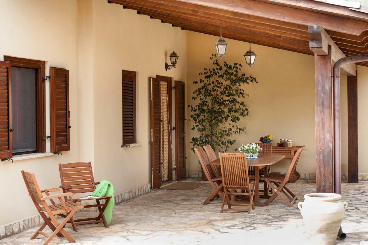 Villa Baia Verde クストナーチ エクステリア 写真