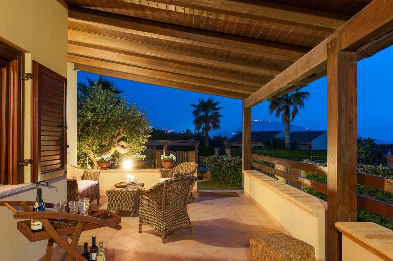 Villa Baia Verde クストナーチ エクステリア 写真